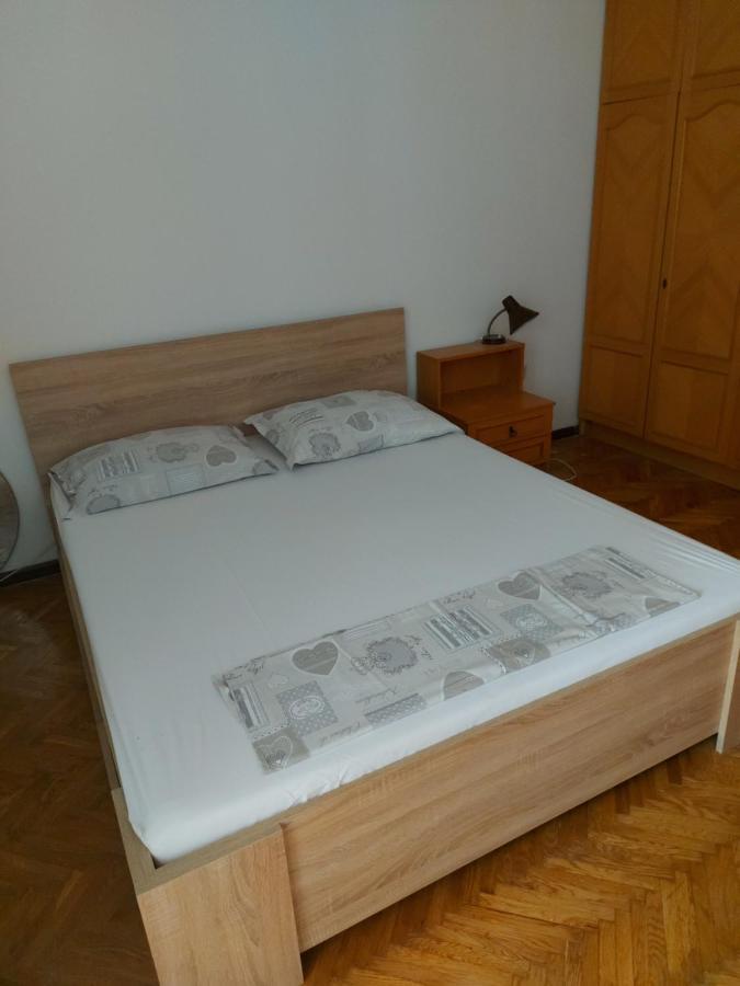 Apartment Spacious Budget